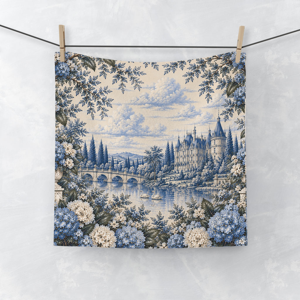 Blue Hydrangea Château Garden Washcloth – French Country Floral Face Cloth, Blue Toile Chateaucore Shabby Chic Bathroom Decor