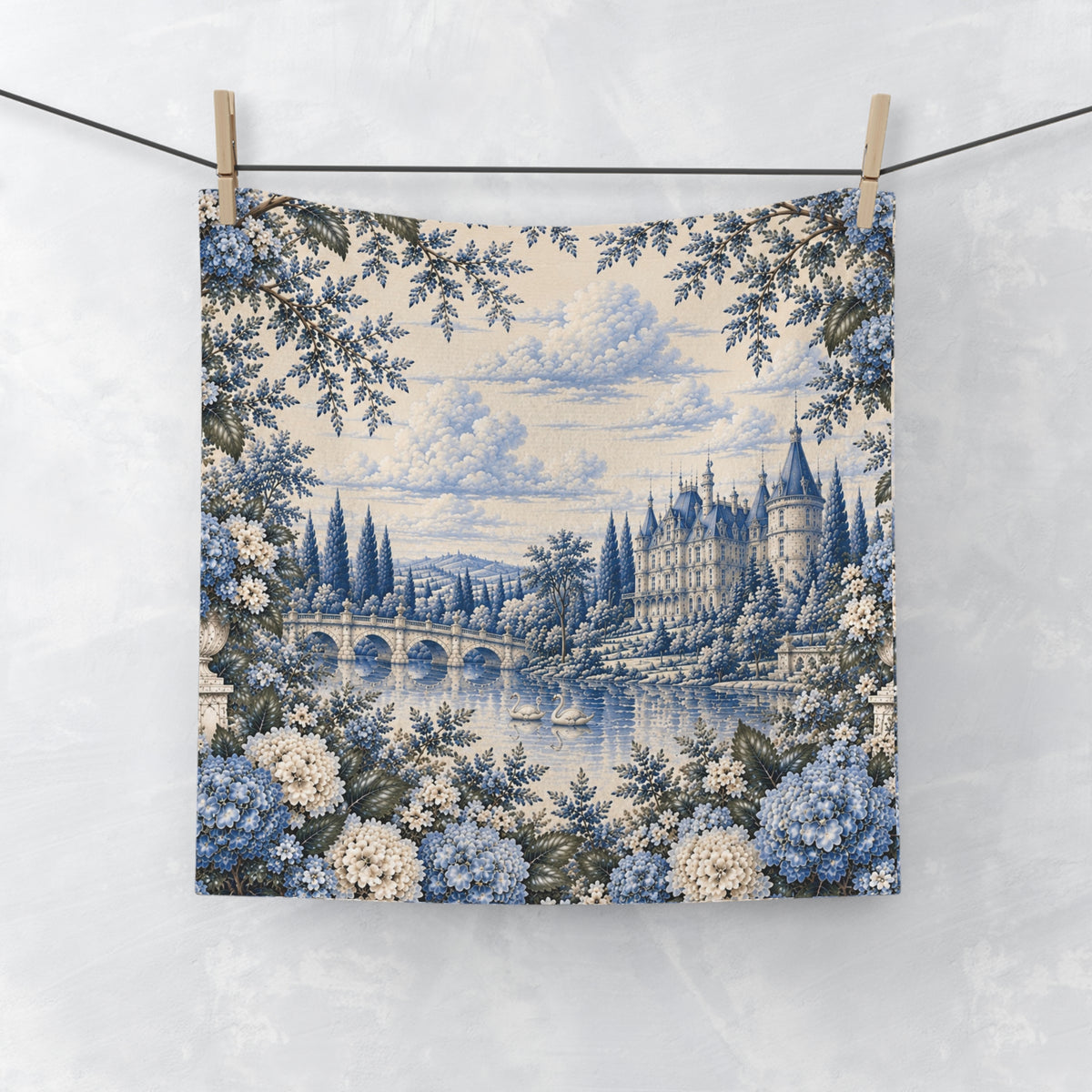 Blue Hydrangea Château Garden Washcloth – French Country Floral Face Cloth, Blue Toile Chateaucore Shabby Chic Bathroom Decor